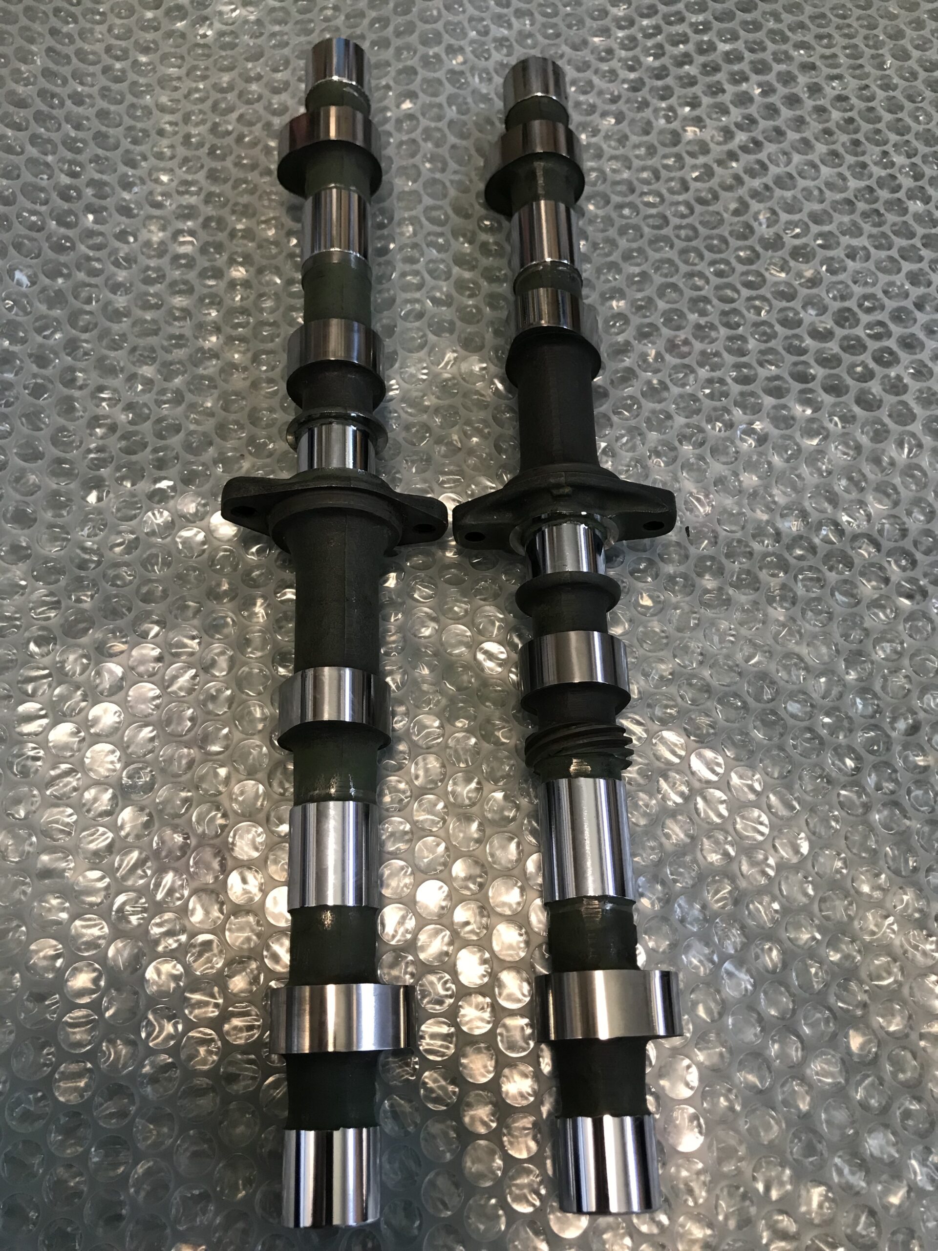 CBX400F カムシャフト CBX400F カムシャフト