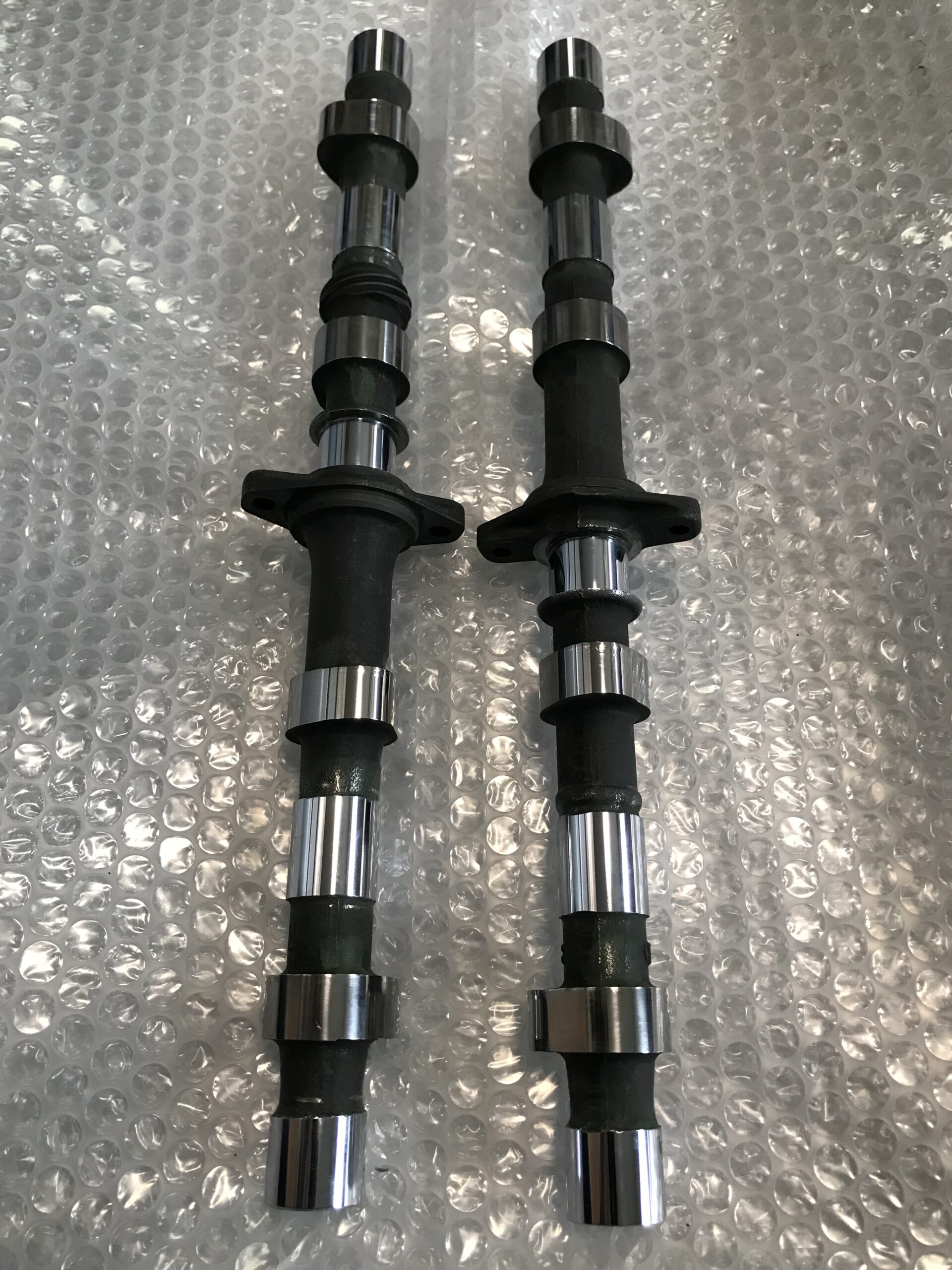 CBX400F カムシャフト CBX400F カムシャフト