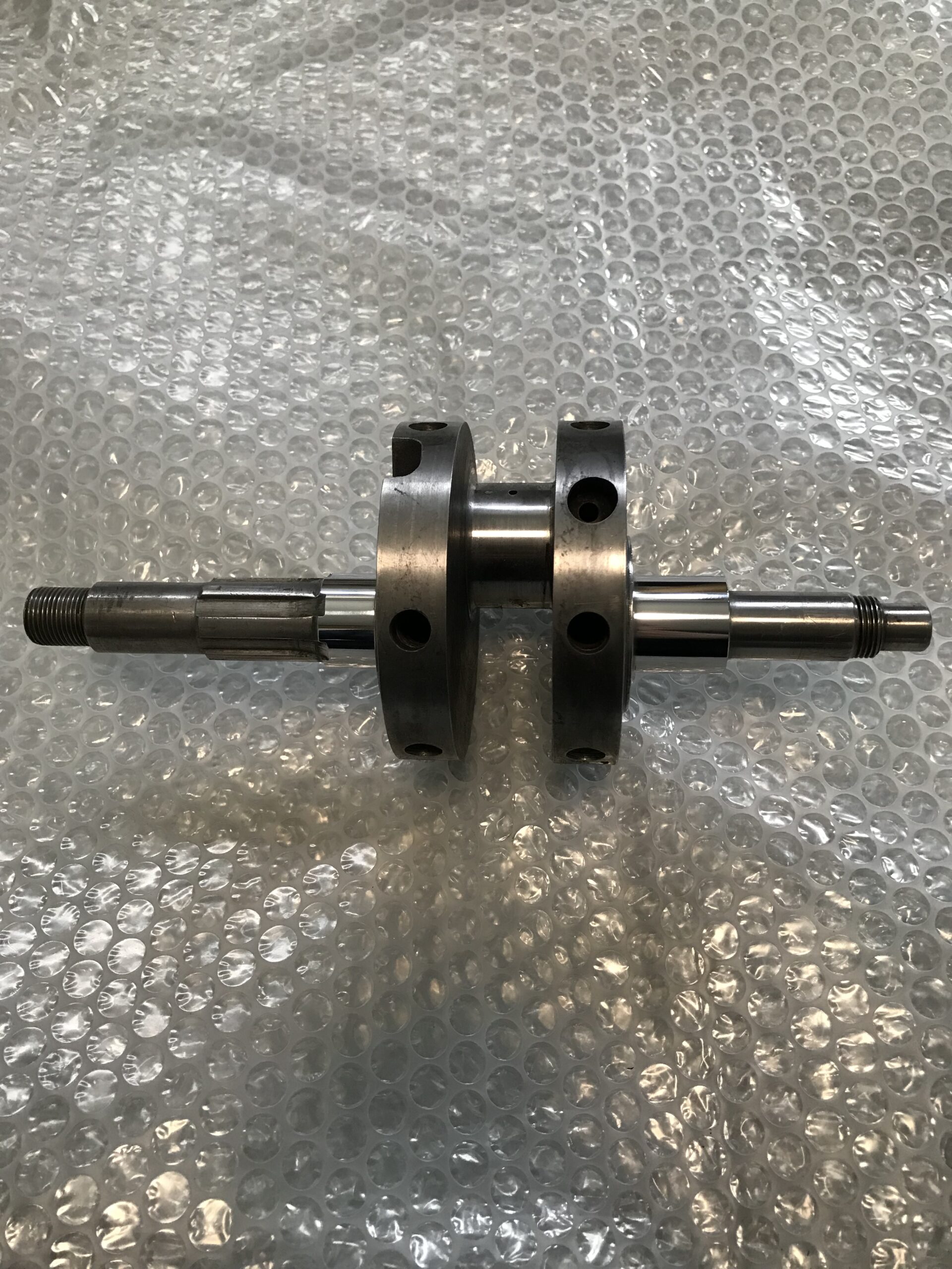 トライアンフ 9R25 クランクシャフト