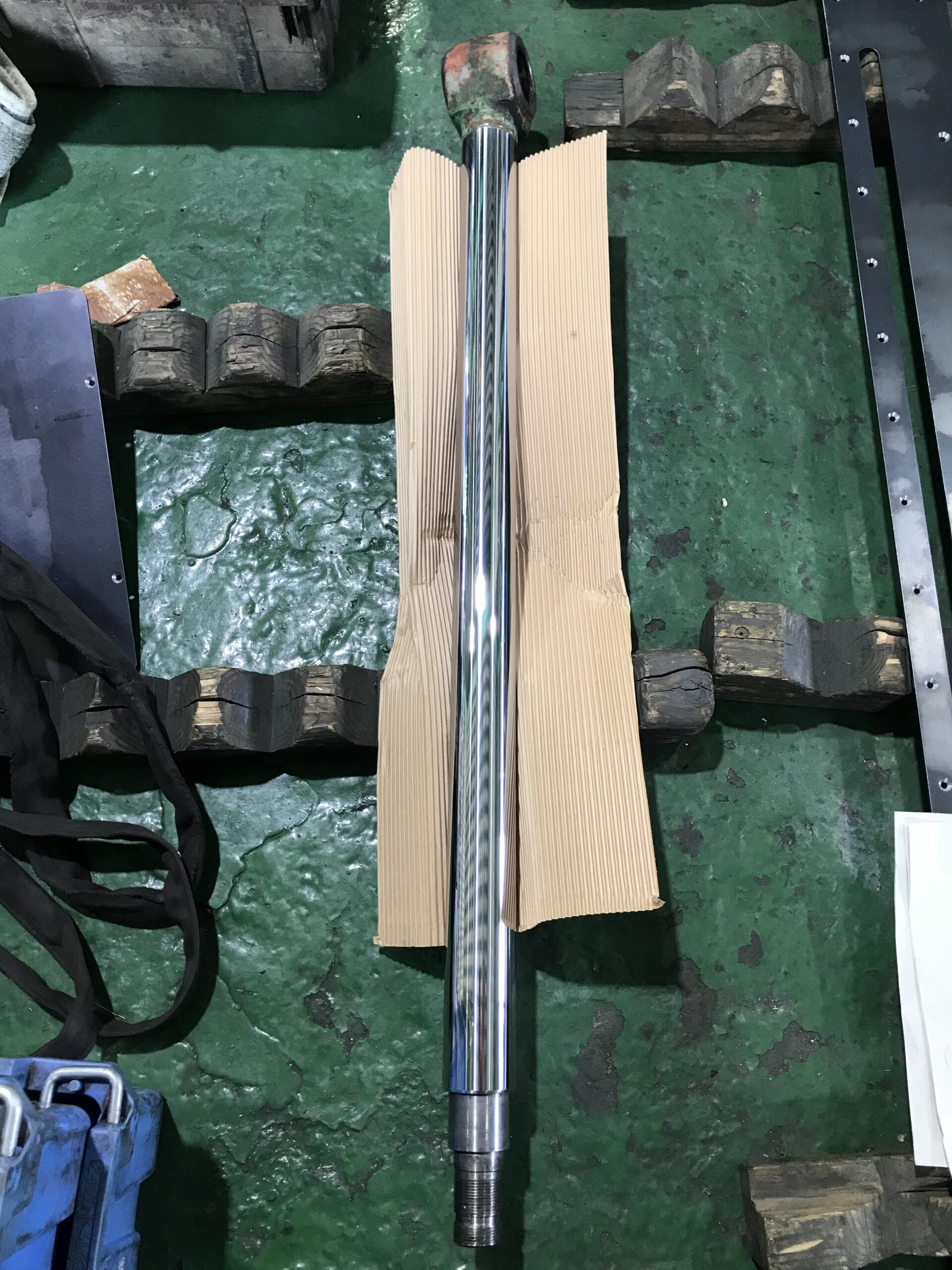 コベルコSK50 油圧シリンダーロッド コベルコSK50 油圧シリンダーロッド