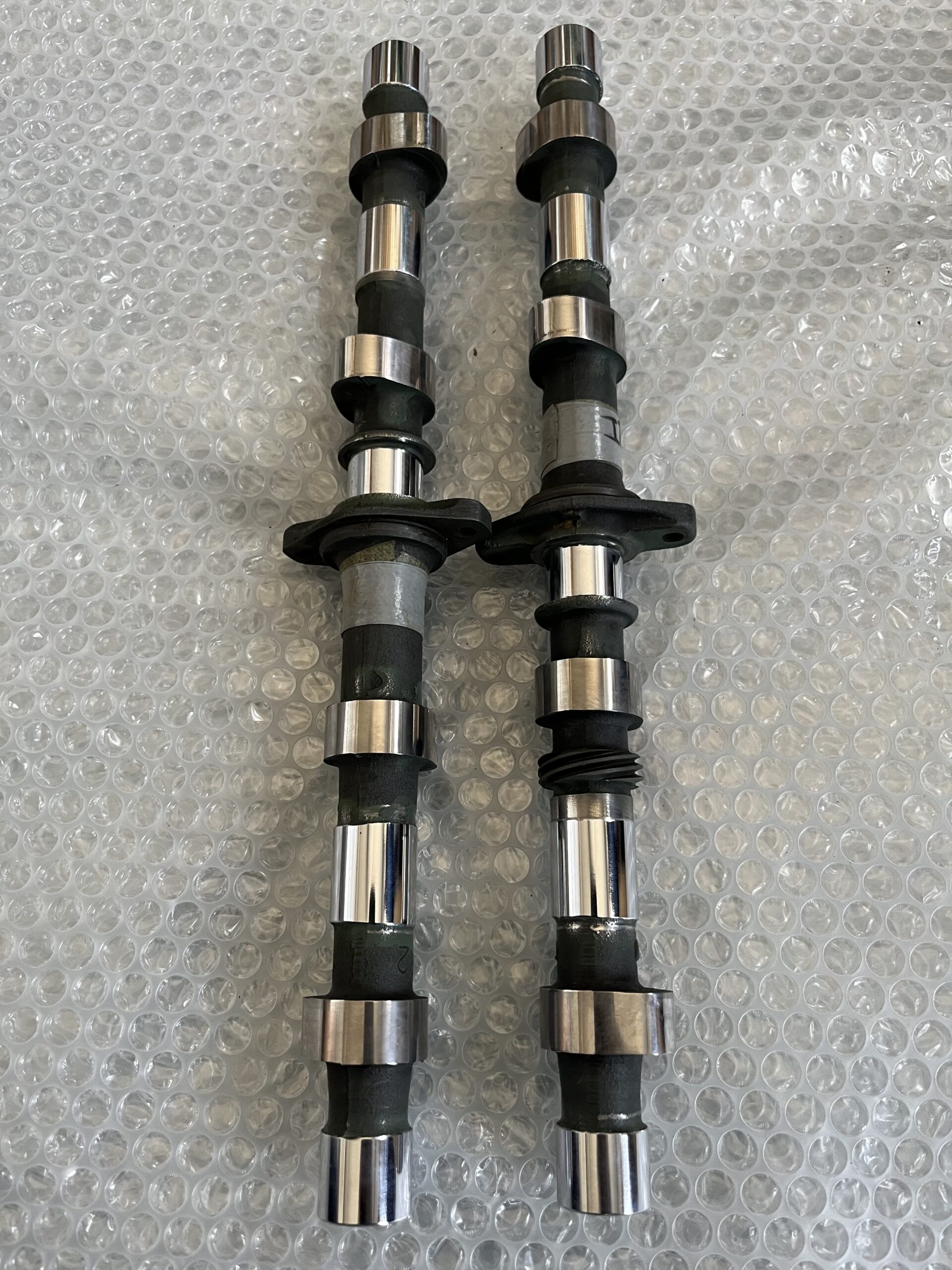 CBX400F カムシャフト CBX400F カムシャフト