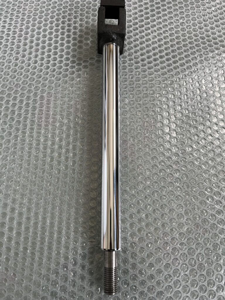 二又油圧シリンダーロッド